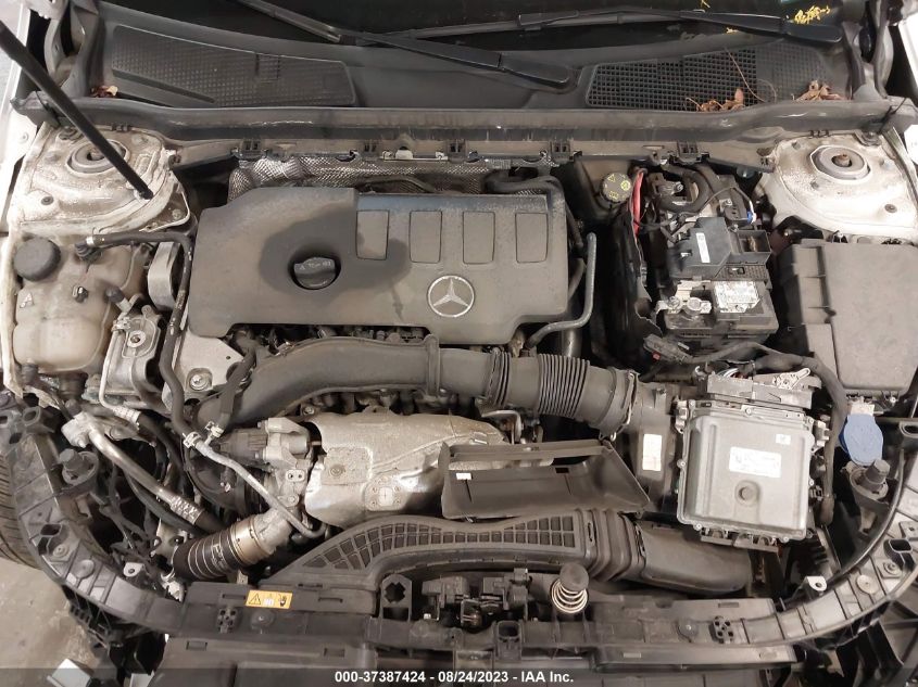 2020 MERCEDES-BENZ A-CLASS A 220 - W1K3G4FB8LJ235789