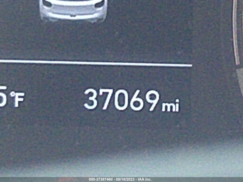 2022 HYUNDAI VENUE LIMITED - KMHRC8A30NU155603