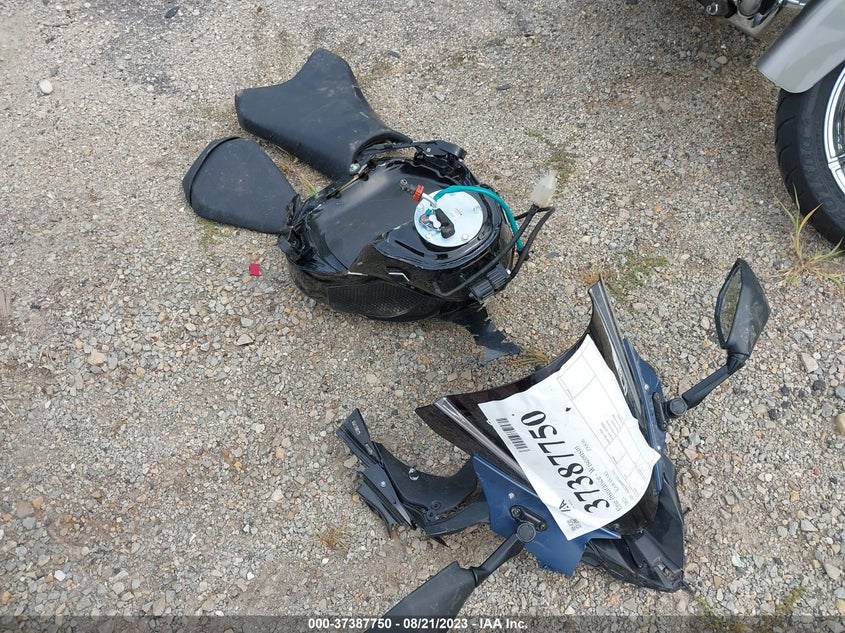VIN JKBZXJH10PA015050 2023 KAWASAKI ZX636 K