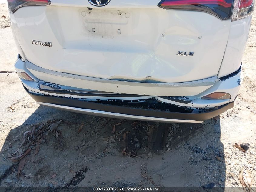 2016 TOYOTA RAV4 XLE - JTMWFREVXGD085434