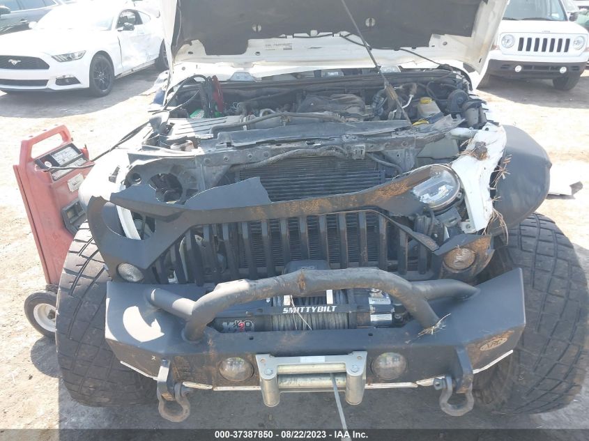 2015 JEEP WRANGLER UNLIMITED SAHARA - 1C4BJWEG2FL732832