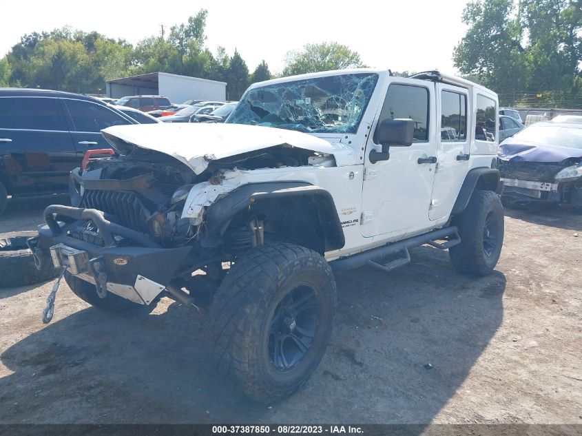2015 JEEP WRANGLER UNLIMITED SAHARA - 1C4BJWEG2FL732832