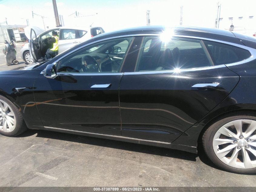 2017 TESLA MODEL S 60/75 - 5YJSA1E10HF215226