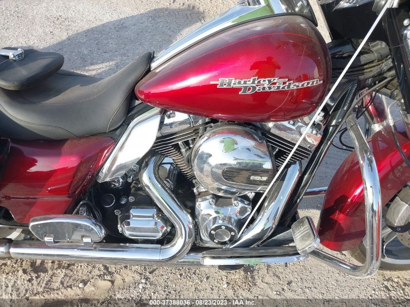 2016 HARLEY-DAVIDSON FLHXS STREET GLIDE SPECIAL - 1HD1KRM3XGB621914