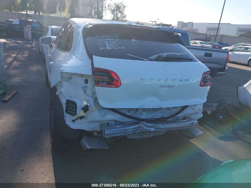 2017 PORSCHE MACAN - WP1AA2A55HLB80740