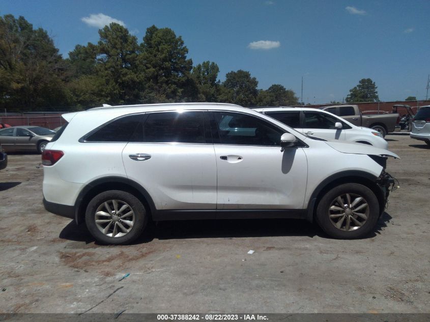 2016 KIA SORENTO LX - 5XYPG4A59GG031022