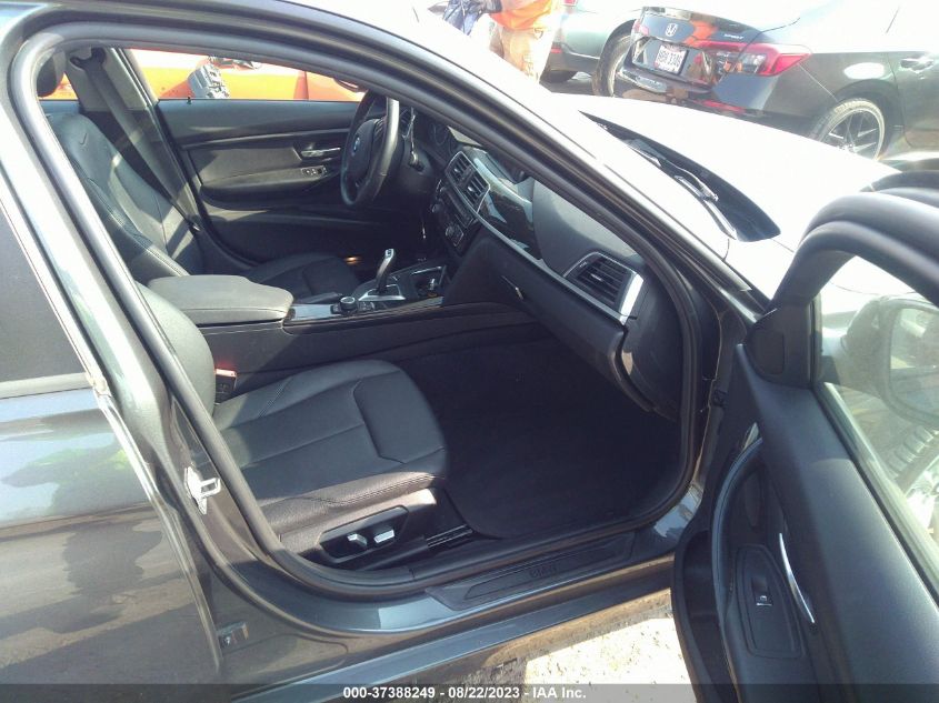 2018 BMW 3 SERIES 320I XDRIVE - WBA8A3C56JA505042