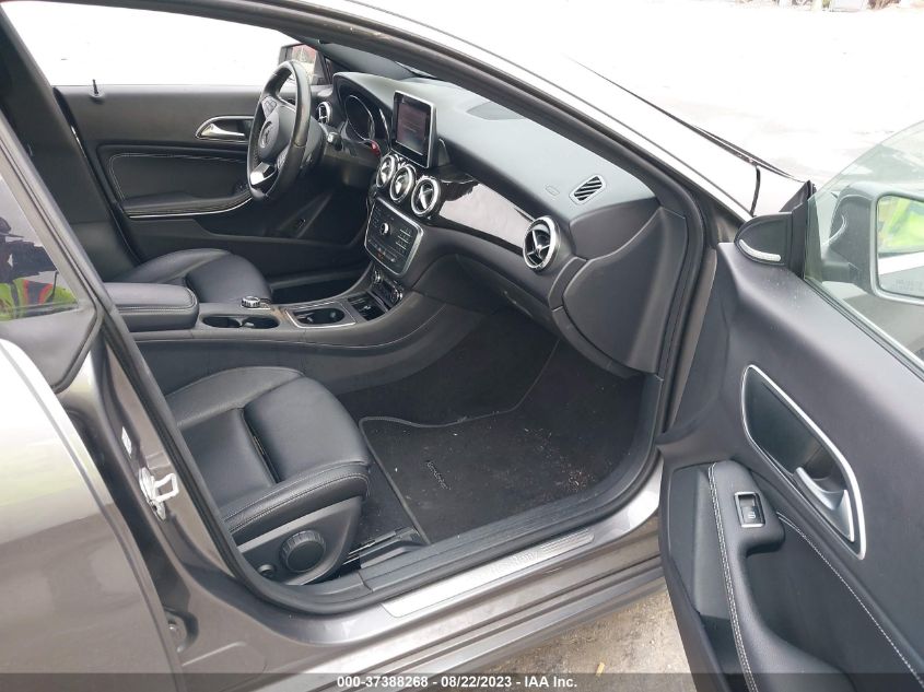 2016 MERCEDES-BENZ CLA CLA 250 - WDDSJ4GB4GN347595