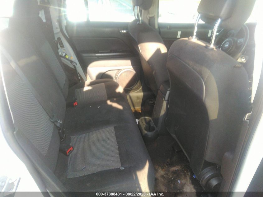 2016 JEEP PATRIOT LATITUDE - 1C4NJPFA1GD640300