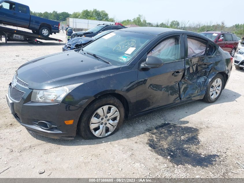 2014 CHEVROLET CRUZE LS - 1G1PA5SH3E7216184