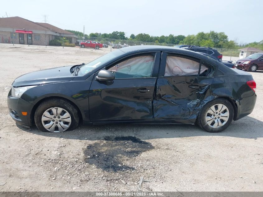 2014 CHEVROLET CRUZE LS - 1G1PA5SH3E7216184