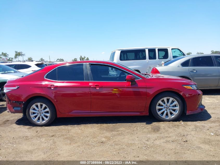 2018 TOYOTA CAMRY LE/SE/XLE/L - 4T1B11HK8JU625401