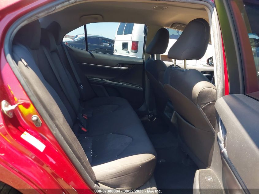 2018 TOYOTA CAMRY LE/SE/XLE/L - 4T1B11HK8JU625401