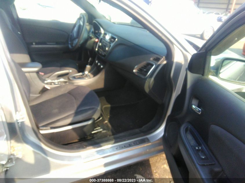 2013 CHRYSLER 200 TOURING - 1C3CCBBBXDN600598