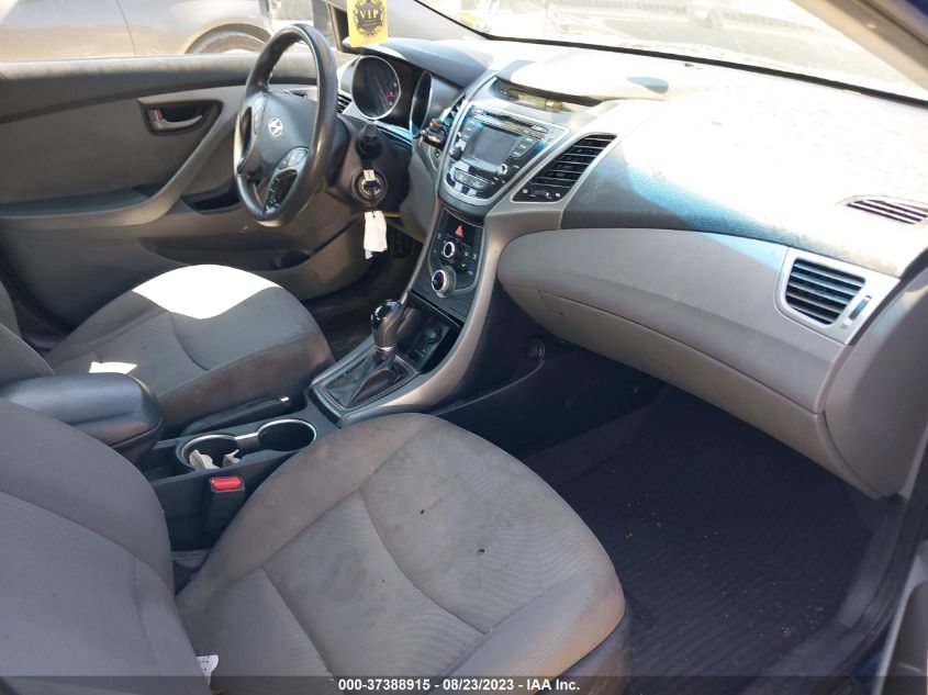 2016 HYUNDAI ELANTRA SE - 5NPDH4AE5GH714179