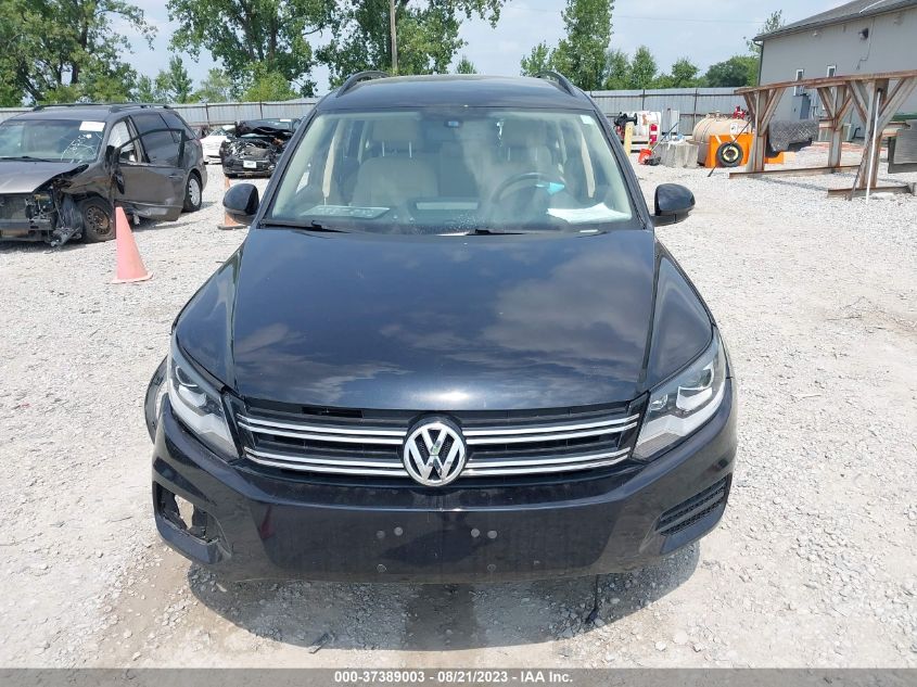 2017 VOLKSWAGEN TIGUAN S/LIMITED - WVGBV7AX2HK010619