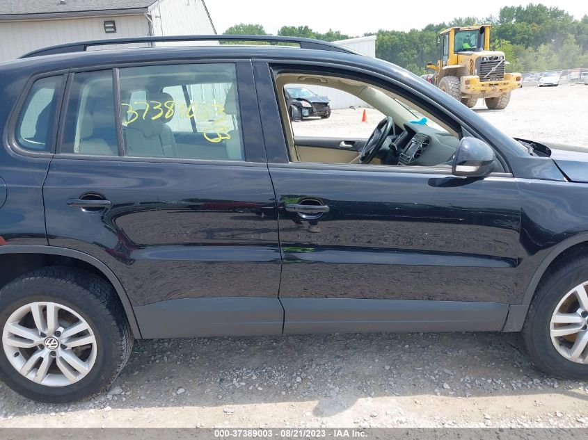 2017 VOLKSWAGEN TIGUAN S/LIMITED - WVGBV7AX2HK010619