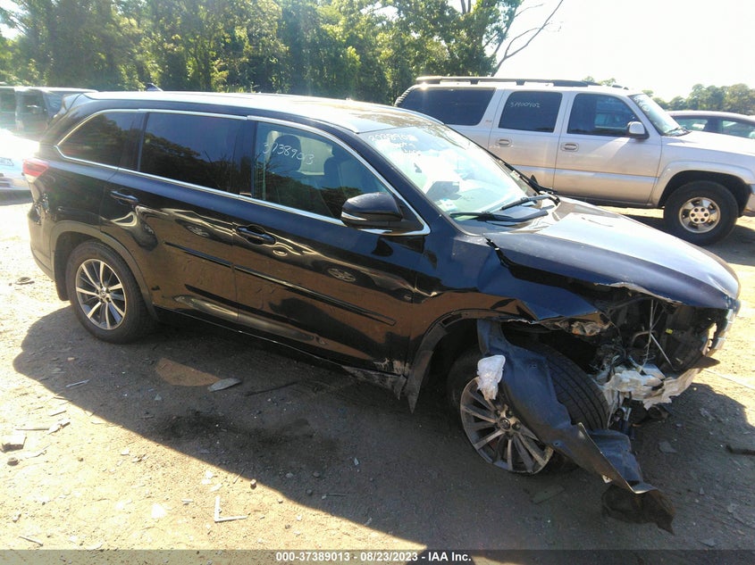 VIN 5TDJZRFHXHS368125 2017 TOYOTA HIGHLANDER XLE/SE