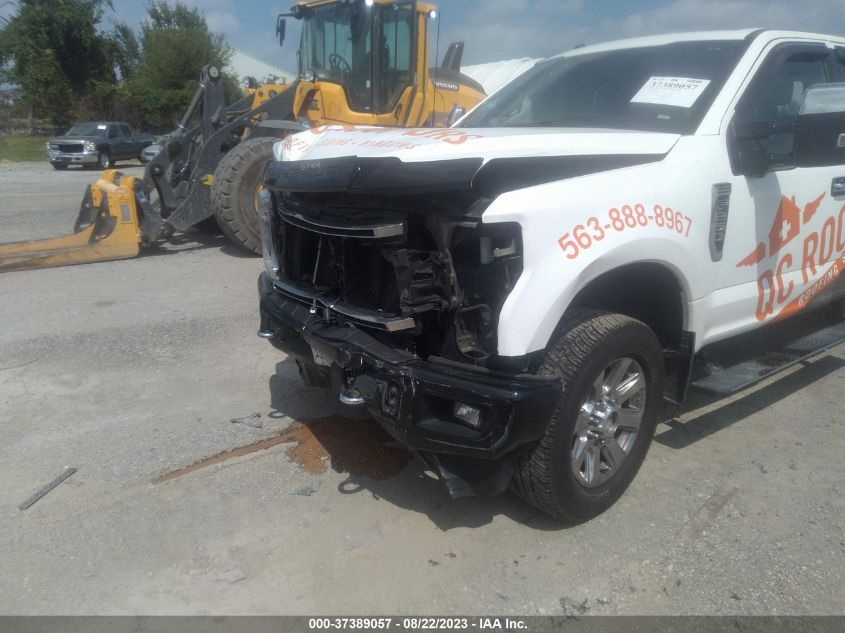 2017 FORD F-250 PLATINUM - 1FT7W2B69HEB99168