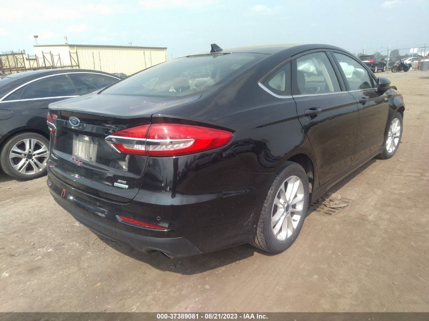 2020 FORD FUSION SE - 3FA6P0HD1LR187465