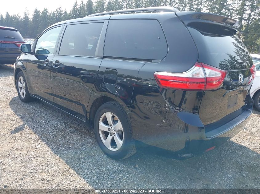 5TDKZ3DC3HS801440 2017 TOYOTA SIENNA, photo no. 3