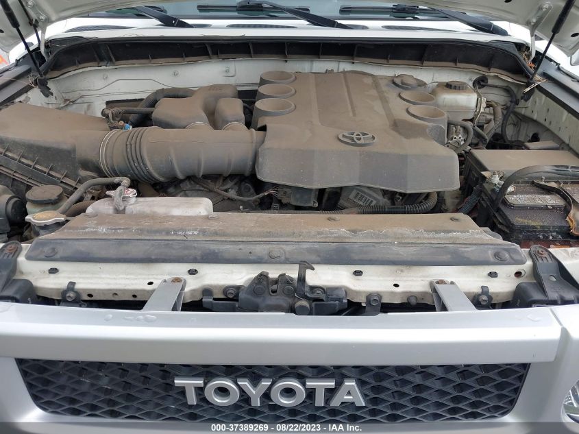 2013 TOYOTA FJ CRUISER JTEBU4BF2DK154351