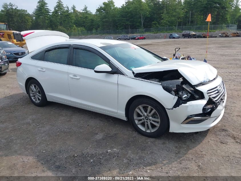 2015 HYUNDAI SONATA 2.4L SE - 5NPE24AF1FH204814