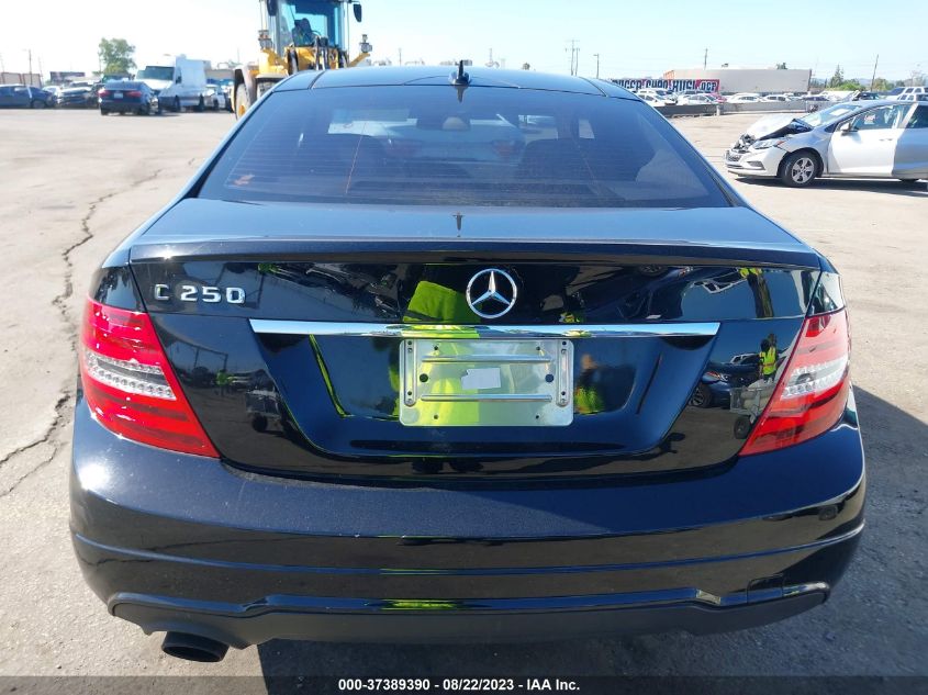 2013 MERCEDES-BENZ C-CLASS C 250 - WDDGJ4HB2DG038101