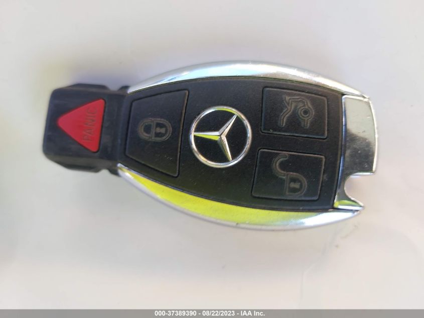 2013 MERCEDES-BENZ C-CLASS C 250 - WDDGJ4HB2DG038101