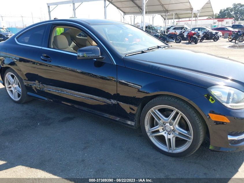 2013 MERCEDES-BENZ C-CLASS C 250 - WDDGJ4HB2DG038101