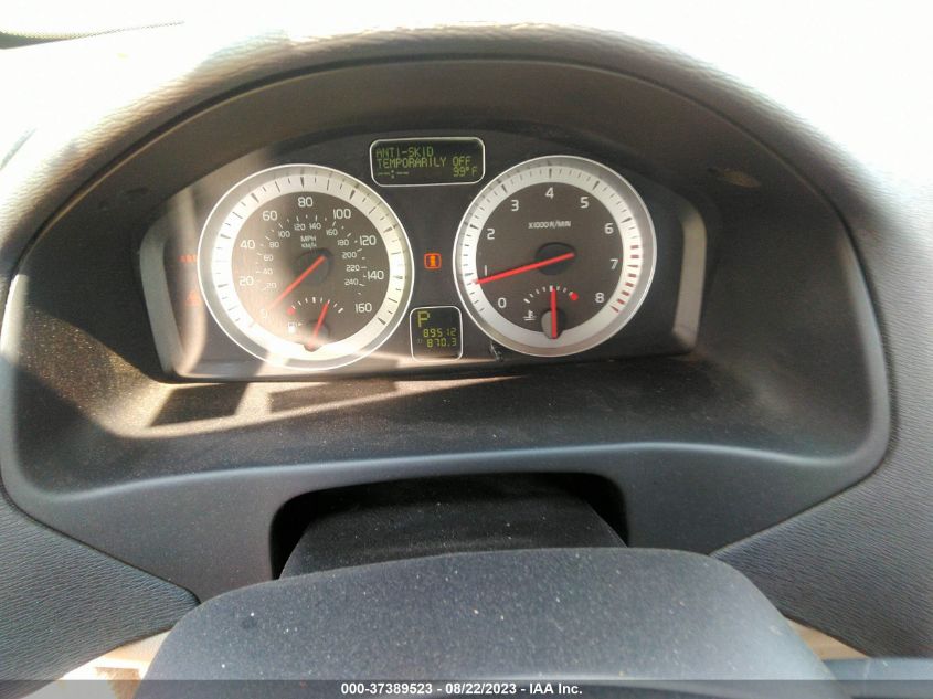 2013 VOLVO C70 T5 YV1672MC8DJ136523