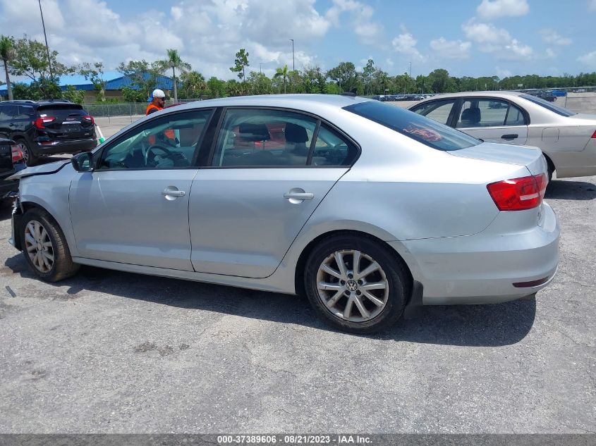 2015 VOLKSWAGEN JETTA SEDAN 1.8T SE - 3VWB17AJ5FM249967