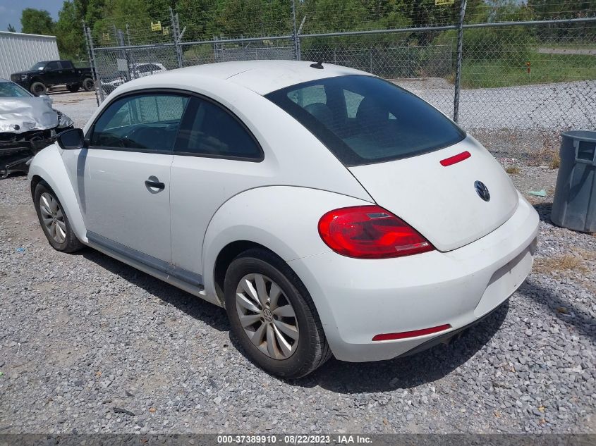 2015 VOLKSWAGEN BEETLE COUPE 1.8T FLEET EDITION - 3VWF17AT3FM602760