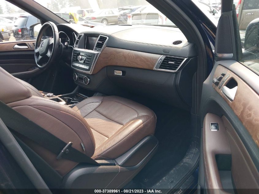 2015 MERCEDES-BENZ M-CLASS ML 350 - 4JGDA5HB5FA569202