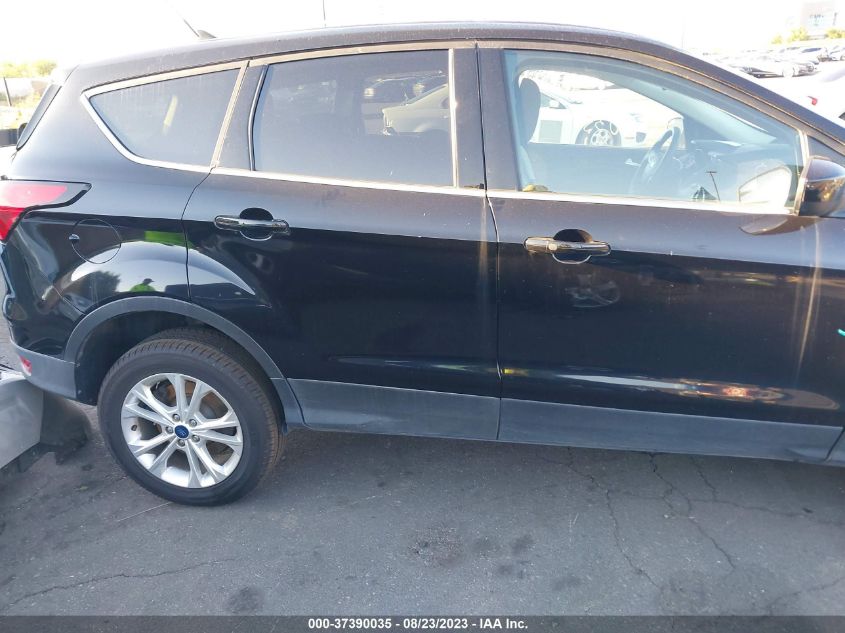 2019 FORD ESCAPE SE - 1FMCU0GD2KUA27539