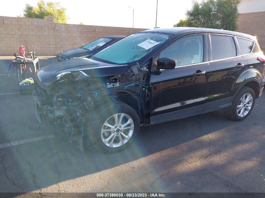 2019 FORD ESCAPE SE - 1FMCU0GD2KUA27539