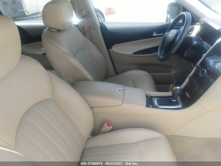 2016 INFINITI QX50 - JN1BJ0RP5GM233304