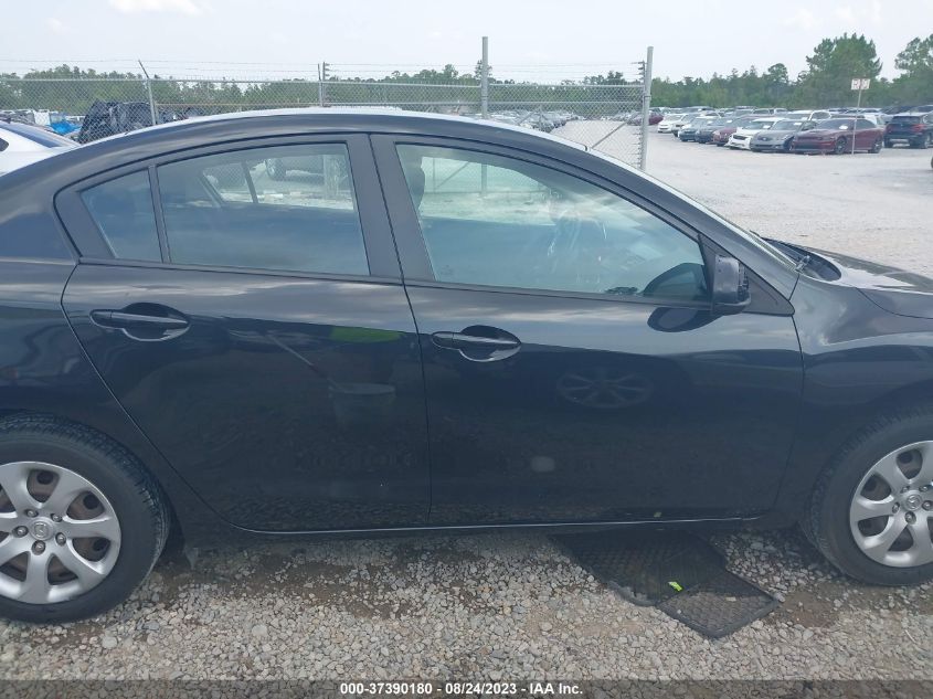 2013 MAZDA MAZDA3 I SPORT - JM1BL1U79D1718272