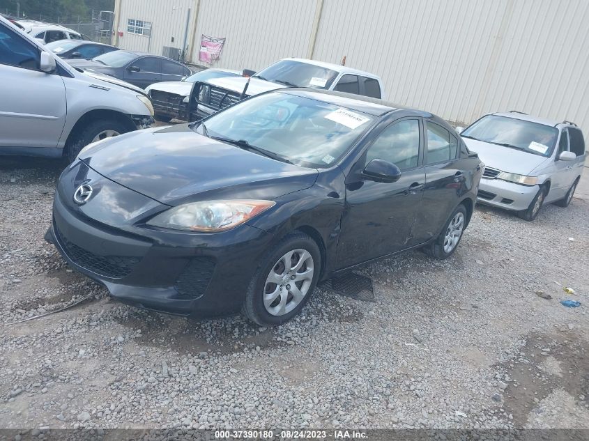 2013 MAZDA MAZDA3 I SPORT - JM1BL1U79D1718272