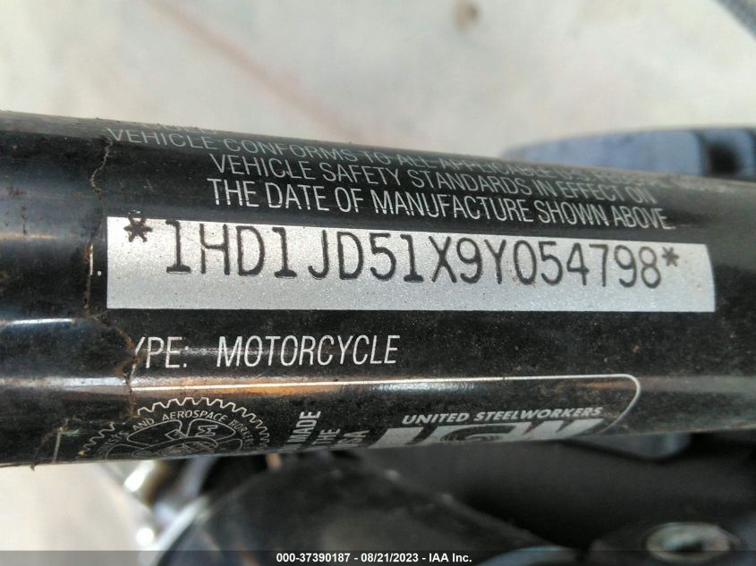2009 HARLEY-DAVIDSON FLSTN 1HD1JD51X9Y054798