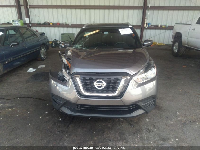 2018 NISSAN KICKS SV - 3N1CP5CU1JL506058