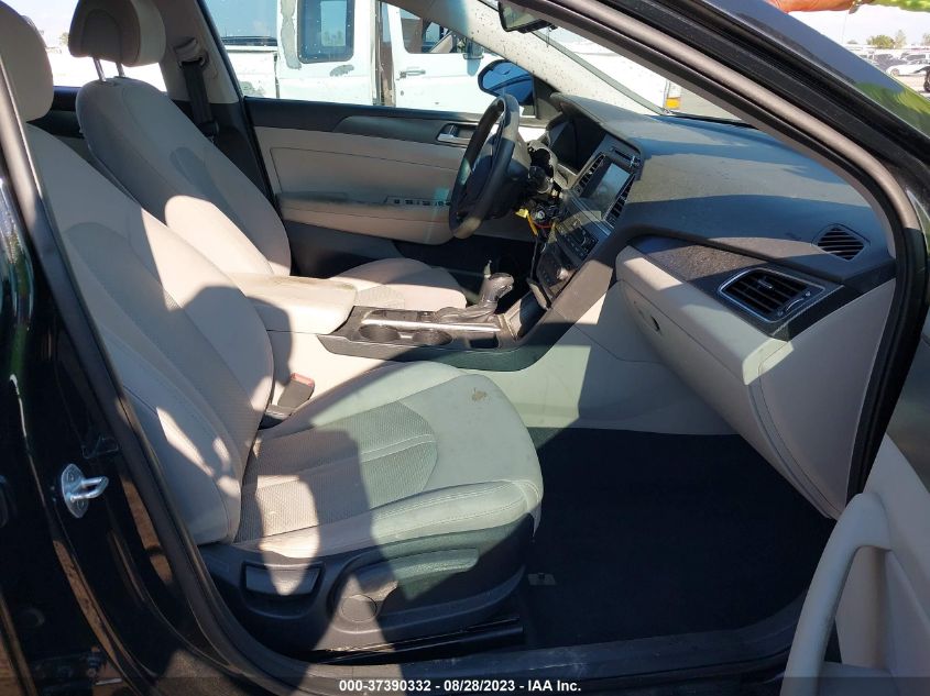 2016 HYUNDAI SONATA 2.4L SPORT - 5NPE34AF8GH328769