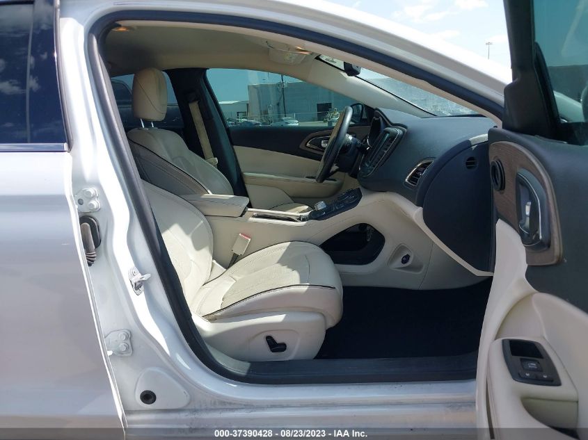 2015 CHRYSLER 200 C - 1C3CCCCBXFN593093