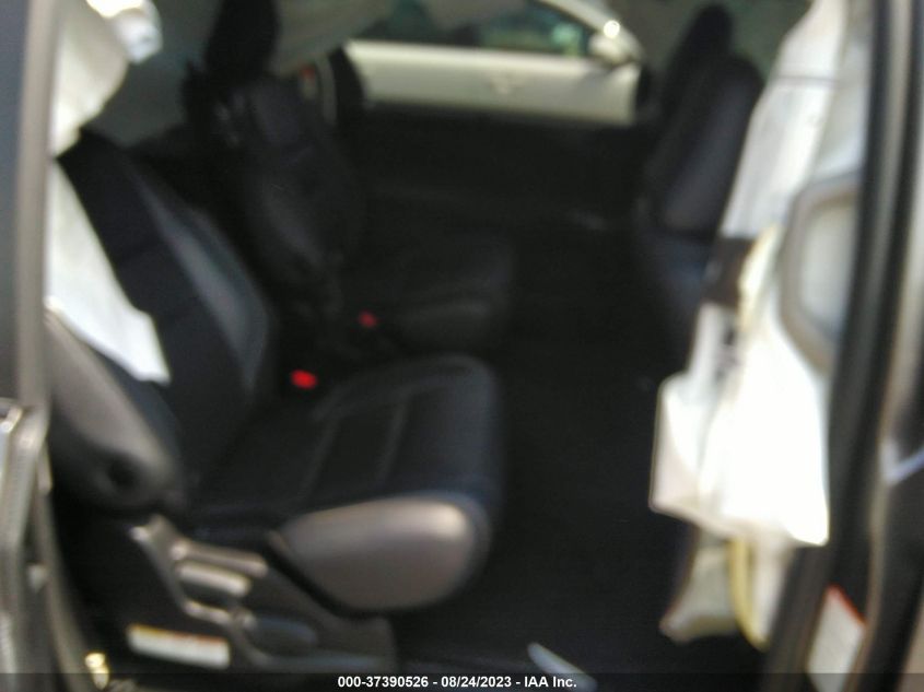 2017 TOYOTA SIENNA SE - 5TDXZ3DC6HS849875