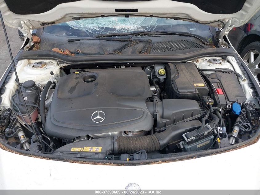 2015 MERCEDES-BENZ CLA-CLASS CLA 250 - WDDSJ4EB2FN185239