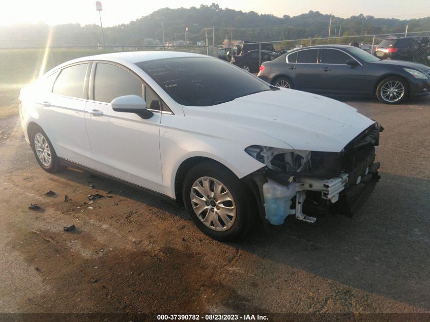 2013 FORD FUSION S - 3FA6P0G70DR125309