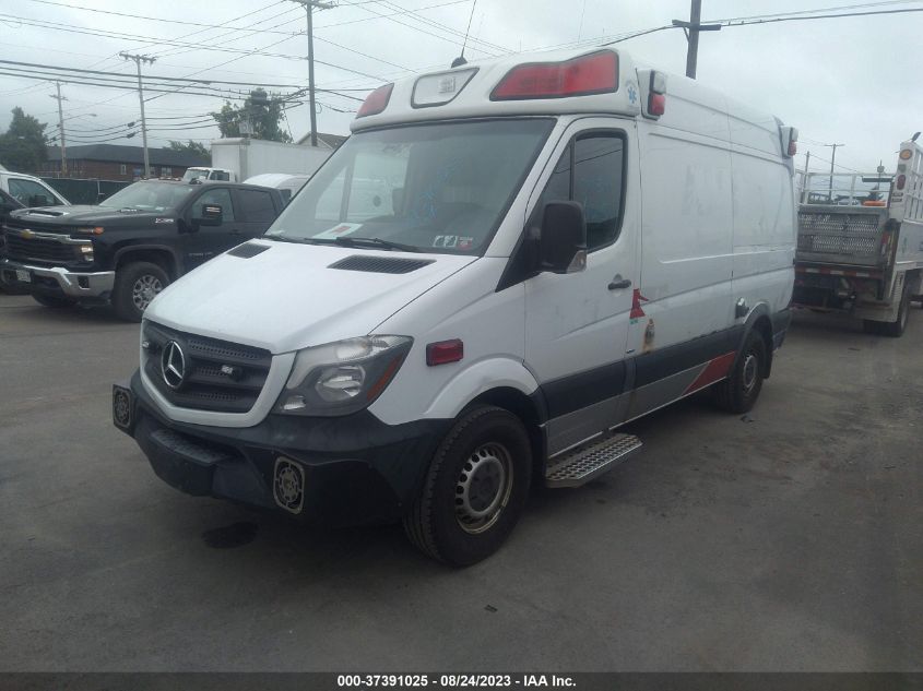 2015 MERCEDES-BENZ SPRINTER CARGO VANS WD3PE7CC1FP143631