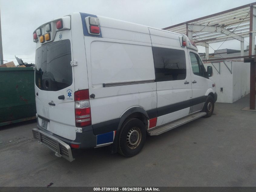 2015 MERCEDES-BENZ SPRINTER CARGO VANS WD3PE7CC1FP143631