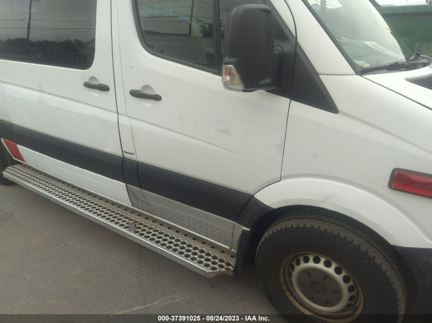 2015 MERCEDES-BENZ SPRINTER CARGO VANS WD3PE7CC1FP143631