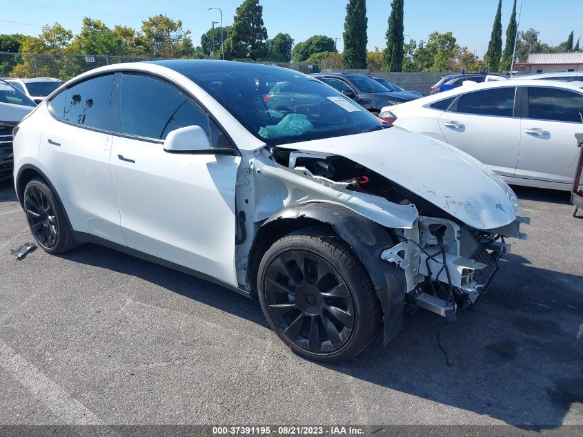 2021 TESLA MODEL Y LONG RANGE - 5YJYGDEE3MF260457